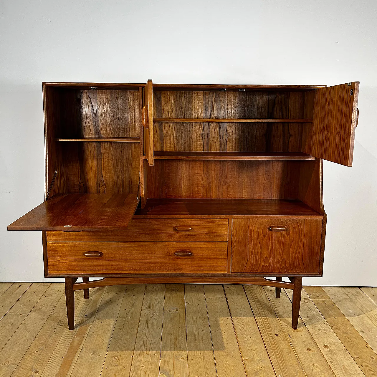 Highboard G Plan Fresco in teak inglese Mid-Century, anni ’60 7