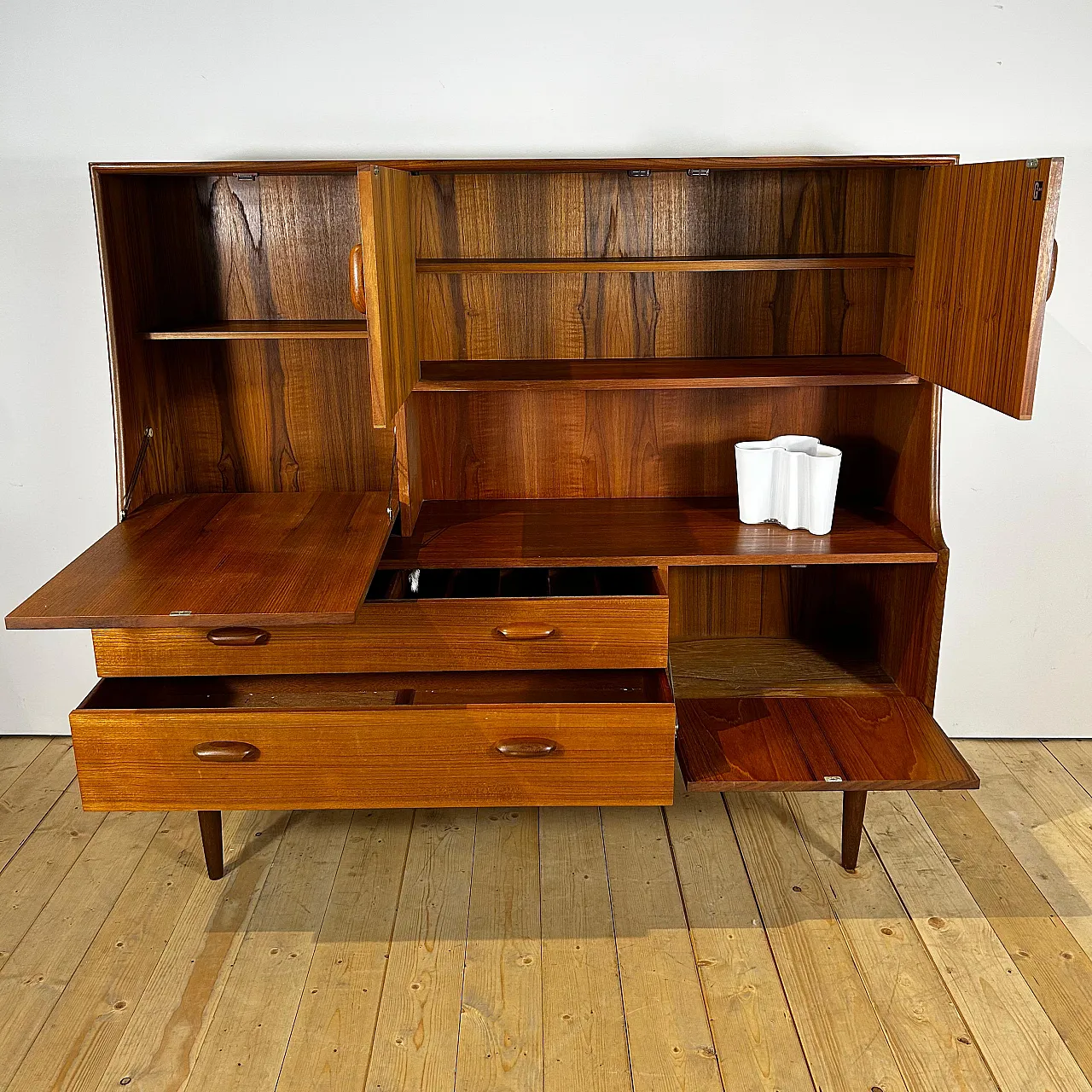 Highboard G Plan Fresco in teak inglese Mid-Century, anni ’60 12