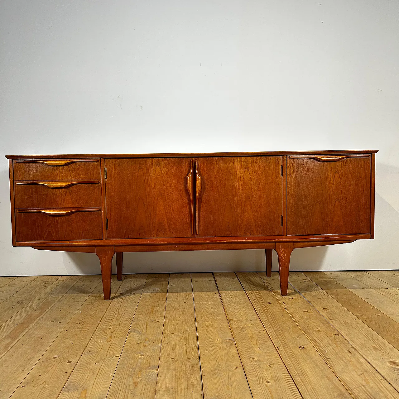 Credenza Jentique in teak inglese Mid-Century, anni ’60 2