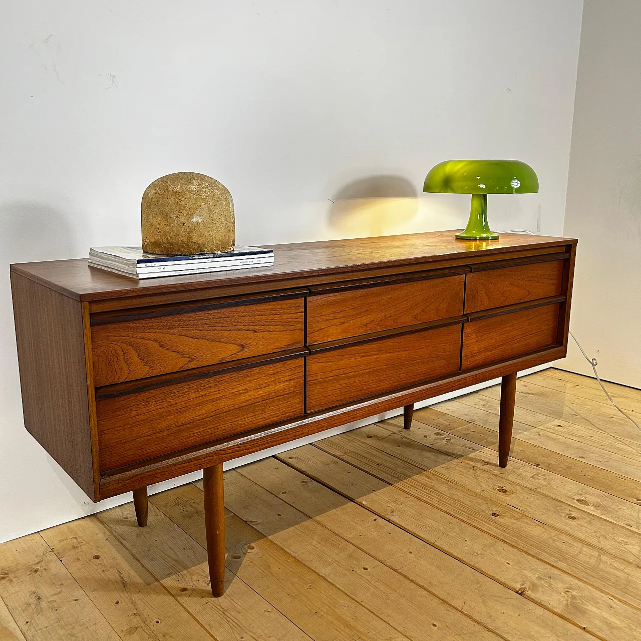 Cassettiera Austinsuite in teak inglese Mid-Century, anni ’60 10