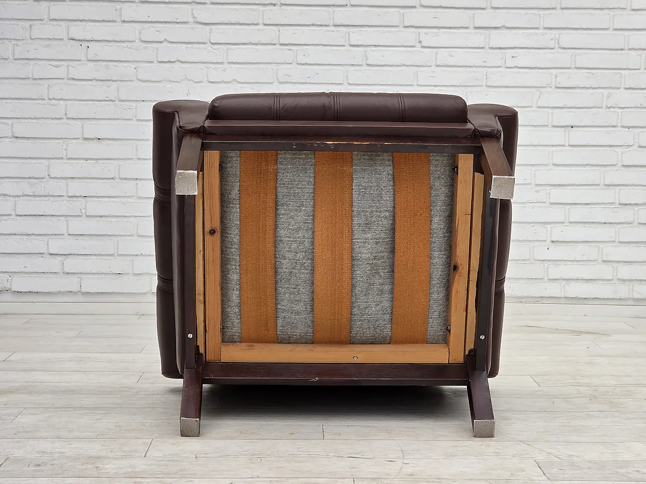 Anni '70, poltrona danese, pelle marrone originale per arredamento. 17