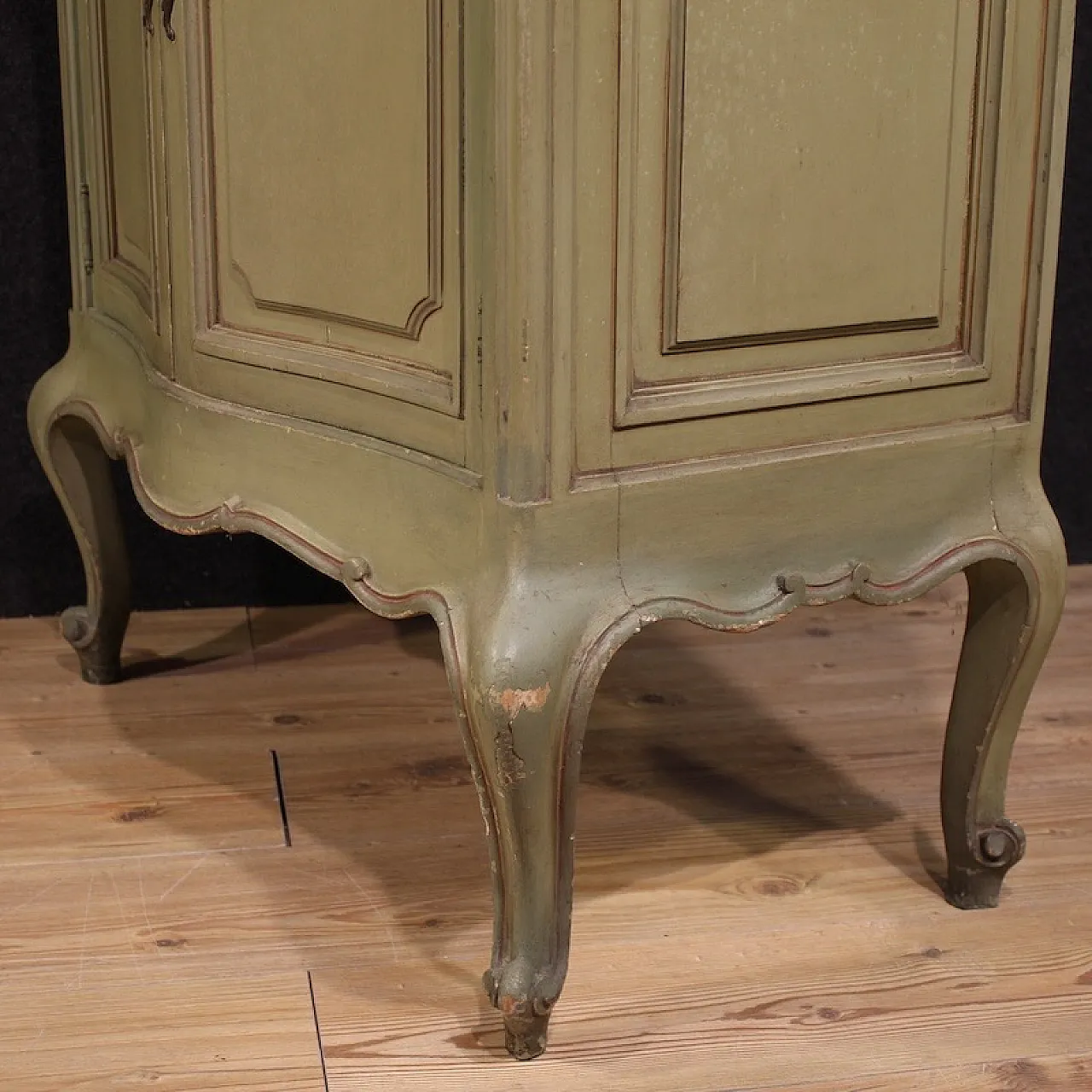 Italian lacquered sideboard from the 20th century 5