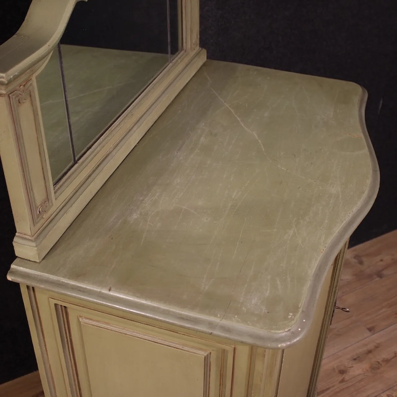 Italian lacquered sideboard from the 20th century 10