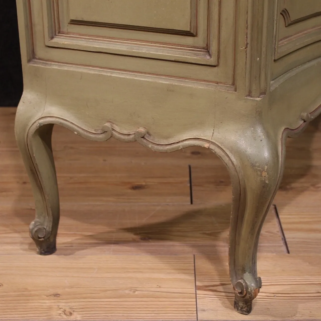 Italian lacquered sideboard from the 20th century 11