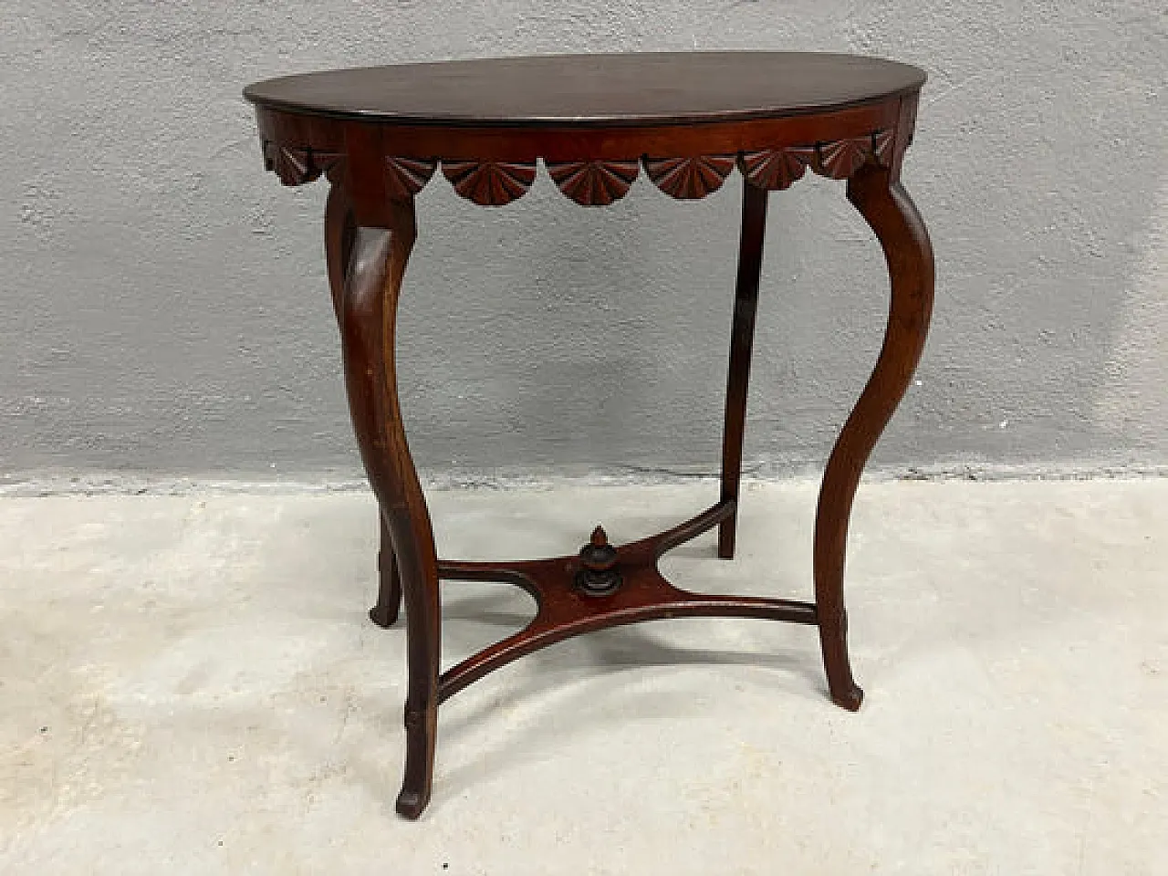 Tavolino in legno massello Liberty, inizio '900 6