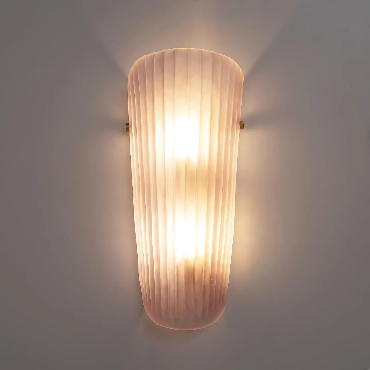 Pair of Murano glass and brass wall sconces, 20th century 9