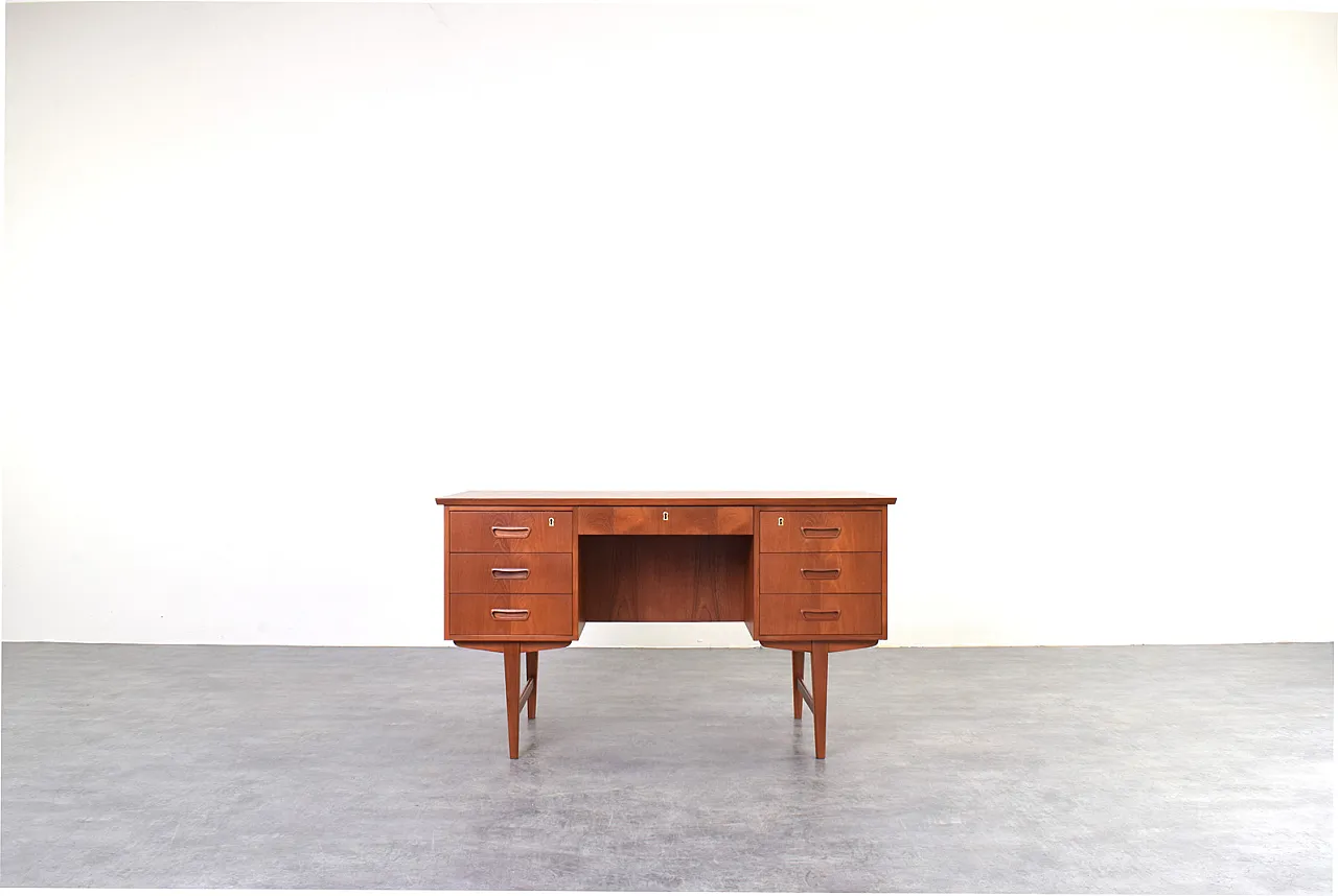 Scrivania direzionale moderna Mid-Century in teak, Danimarca, anni '60 1