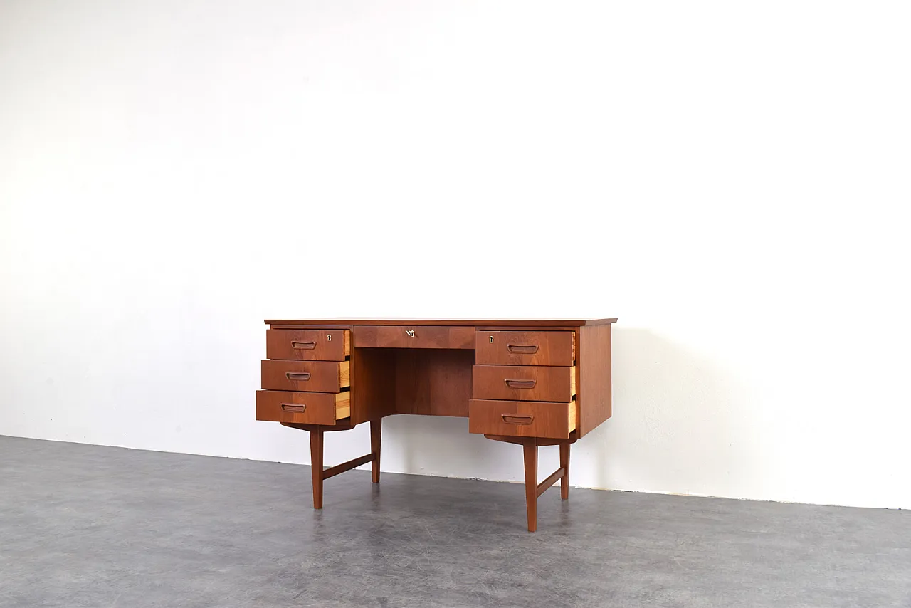 Scrivania direzionale moderna Mid-Century in teak, Danimarca, anni '60 14