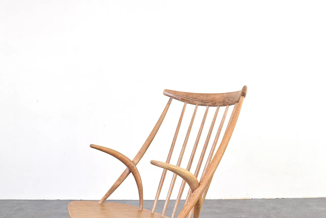 Sedia a dondolo Mid-Century di Illum Wikkelsø per Niels Eilersen, 1950 7