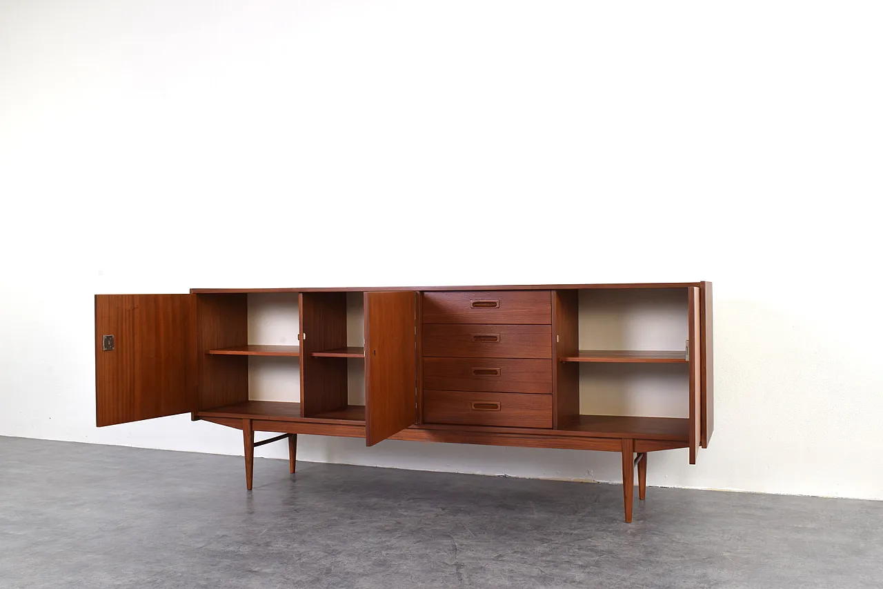 Credenza Mid-Century in teak, Danimarca, anni '60 10