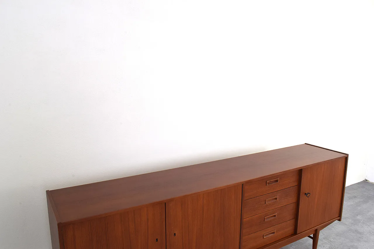 Credenza Mid-Century in teak, Danimarca, anni '60 11