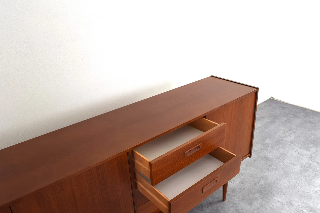 Credenza Mid-Century in teak, Danimarca, anni '60 13