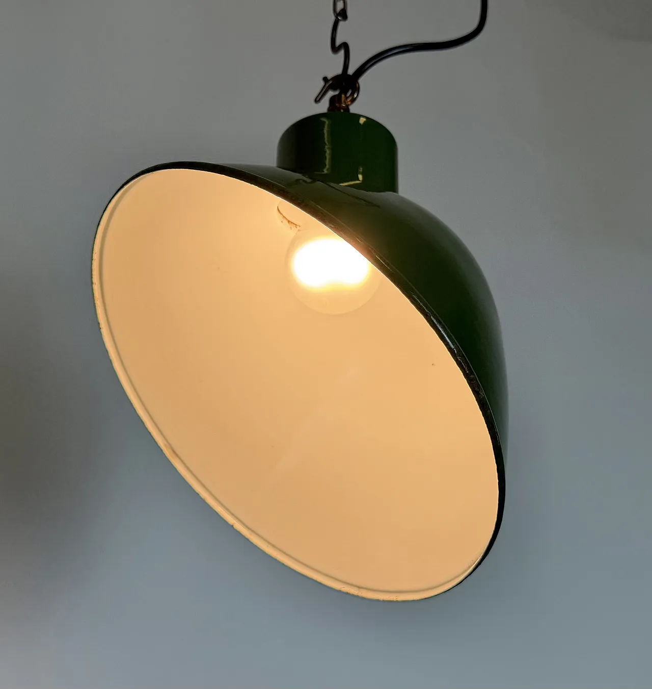 Industrial British Green Enamel Factory Pendant Lamp, 1960s 10