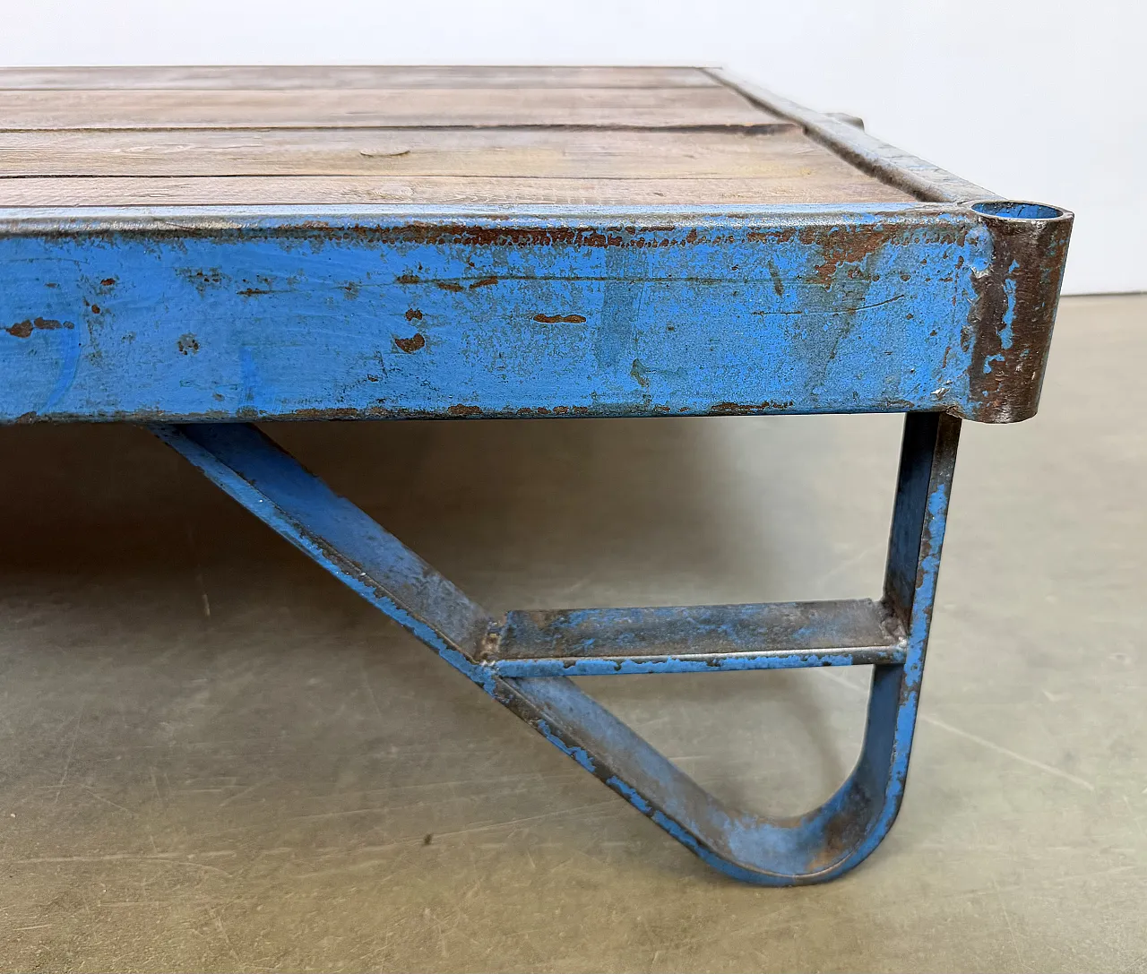 Large Blue Industrial Coffee Table Cart, 1960s 16