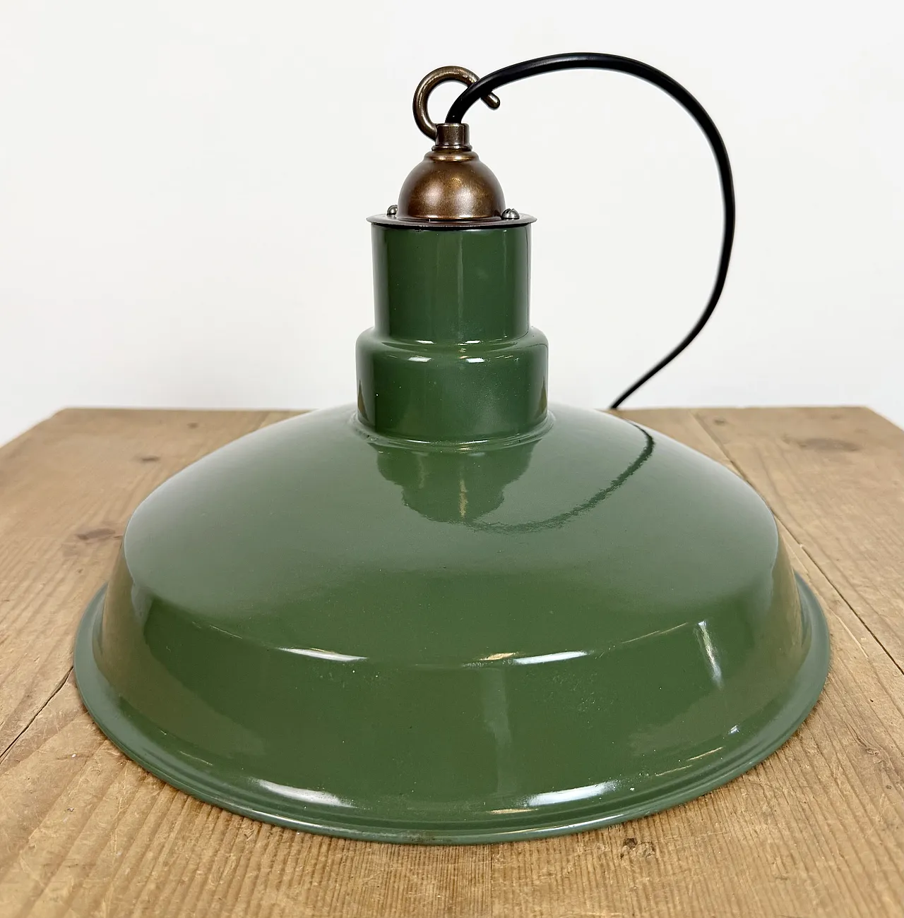 Industrial British Green Enamel Factory Pendant Lamp, 1960s 14
