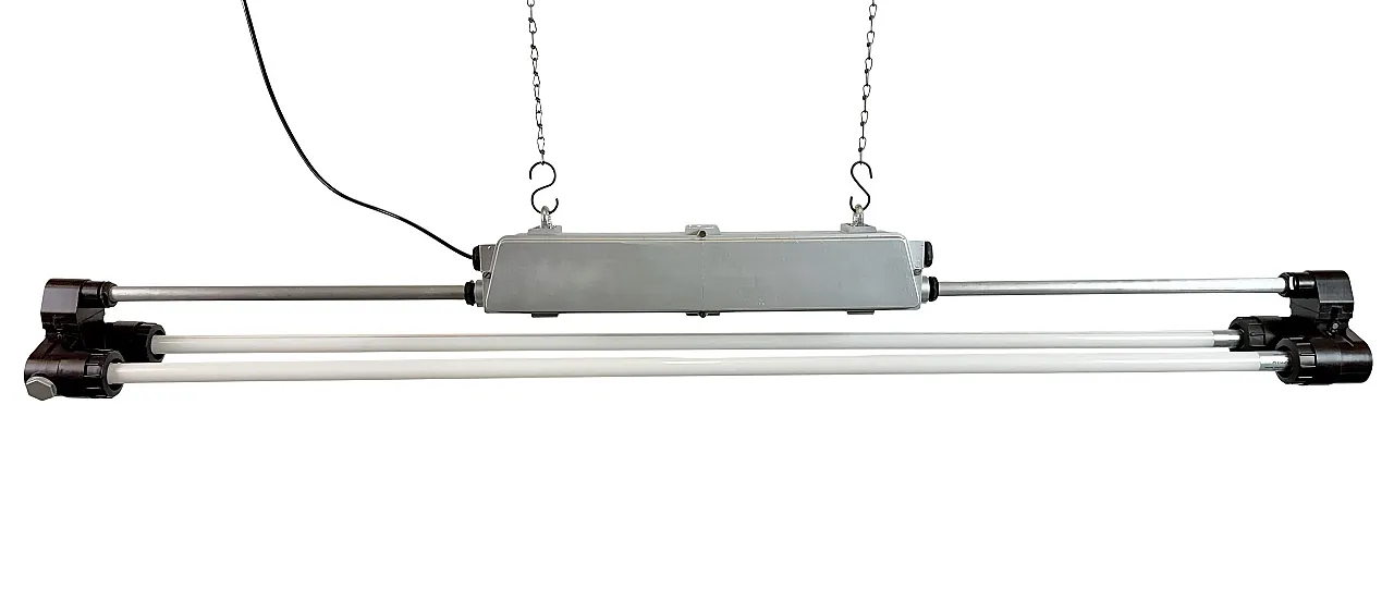 Industrial Silver Tube Light from Elektrosvit, 1970s 1