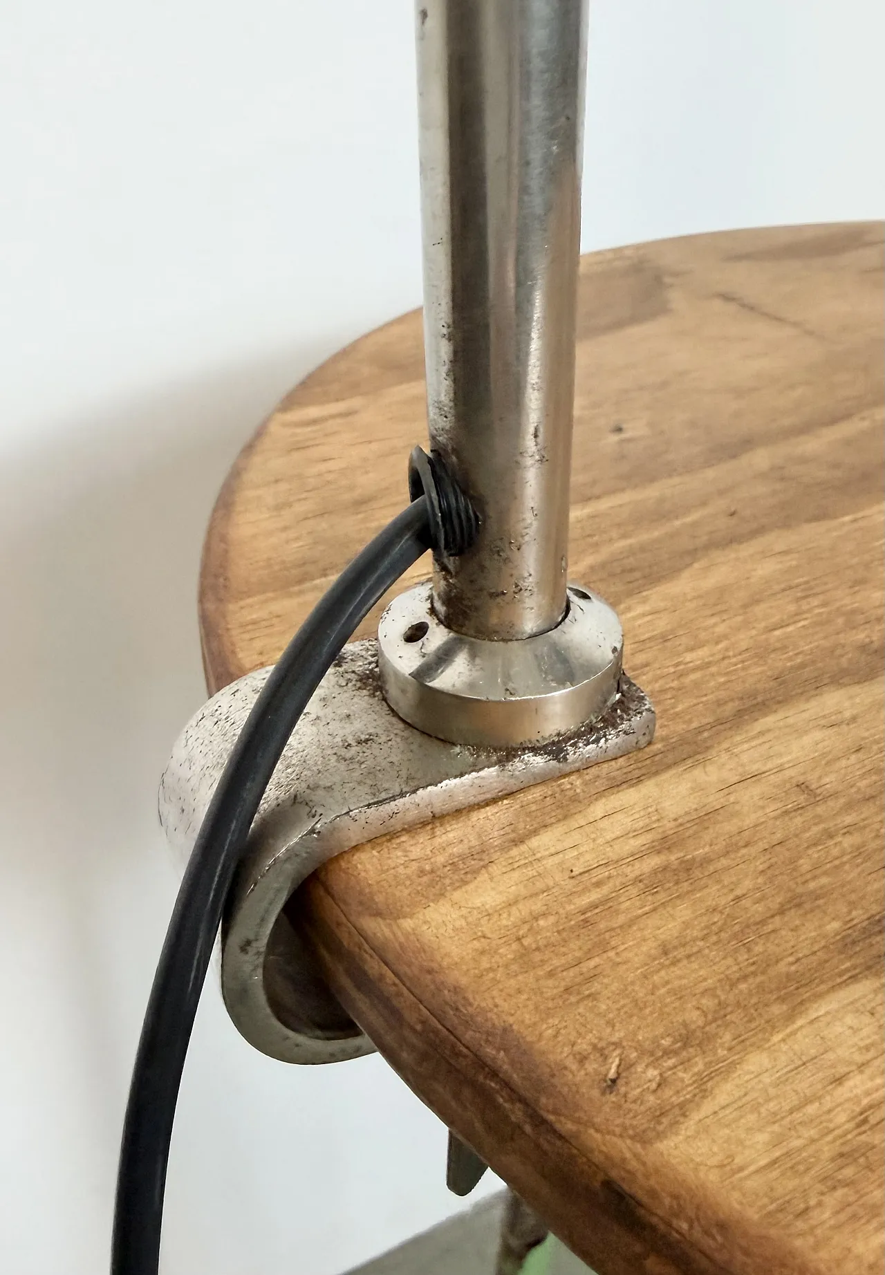 Industrial Workshop Gooseneck Table Lamp, 1960s 14