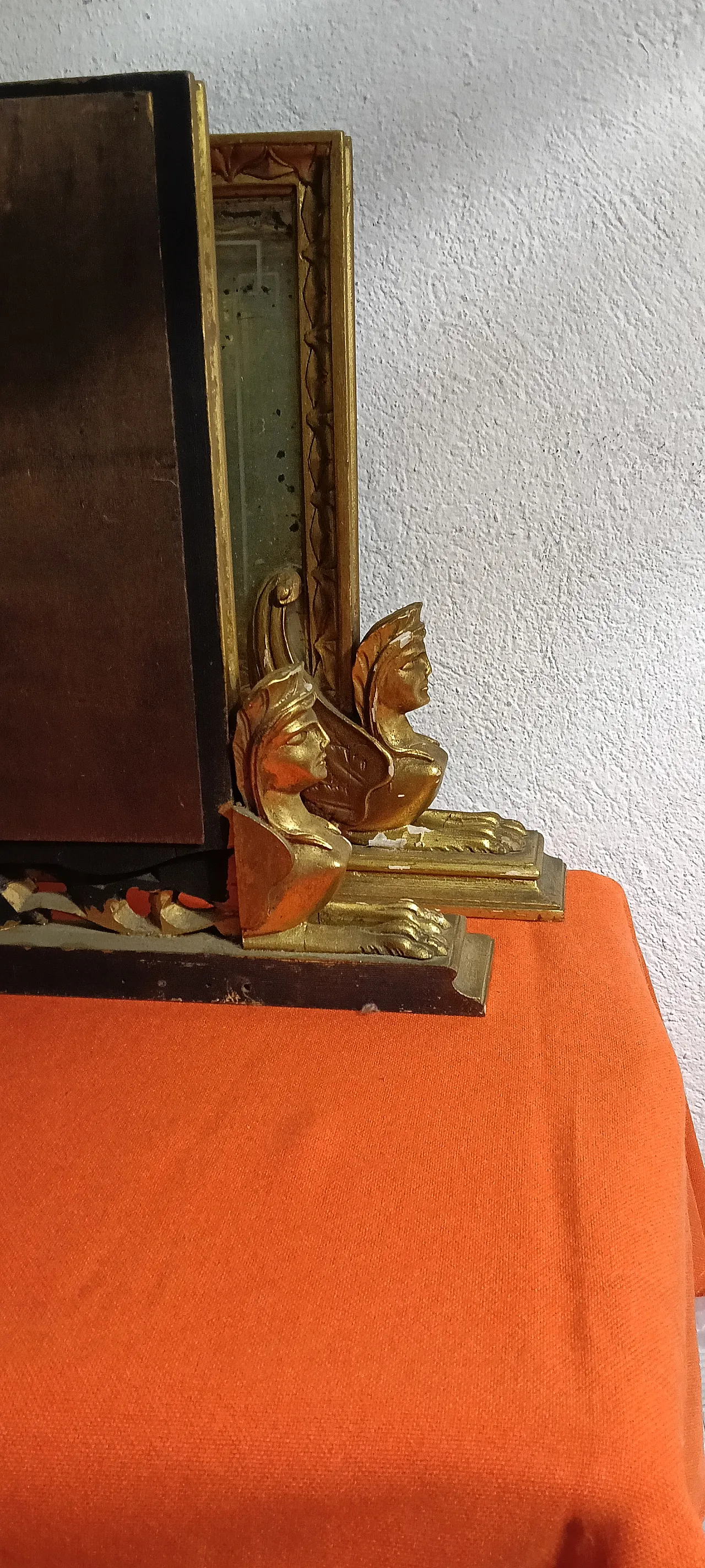 Coppia specchi da appoggio con Sfingi 14