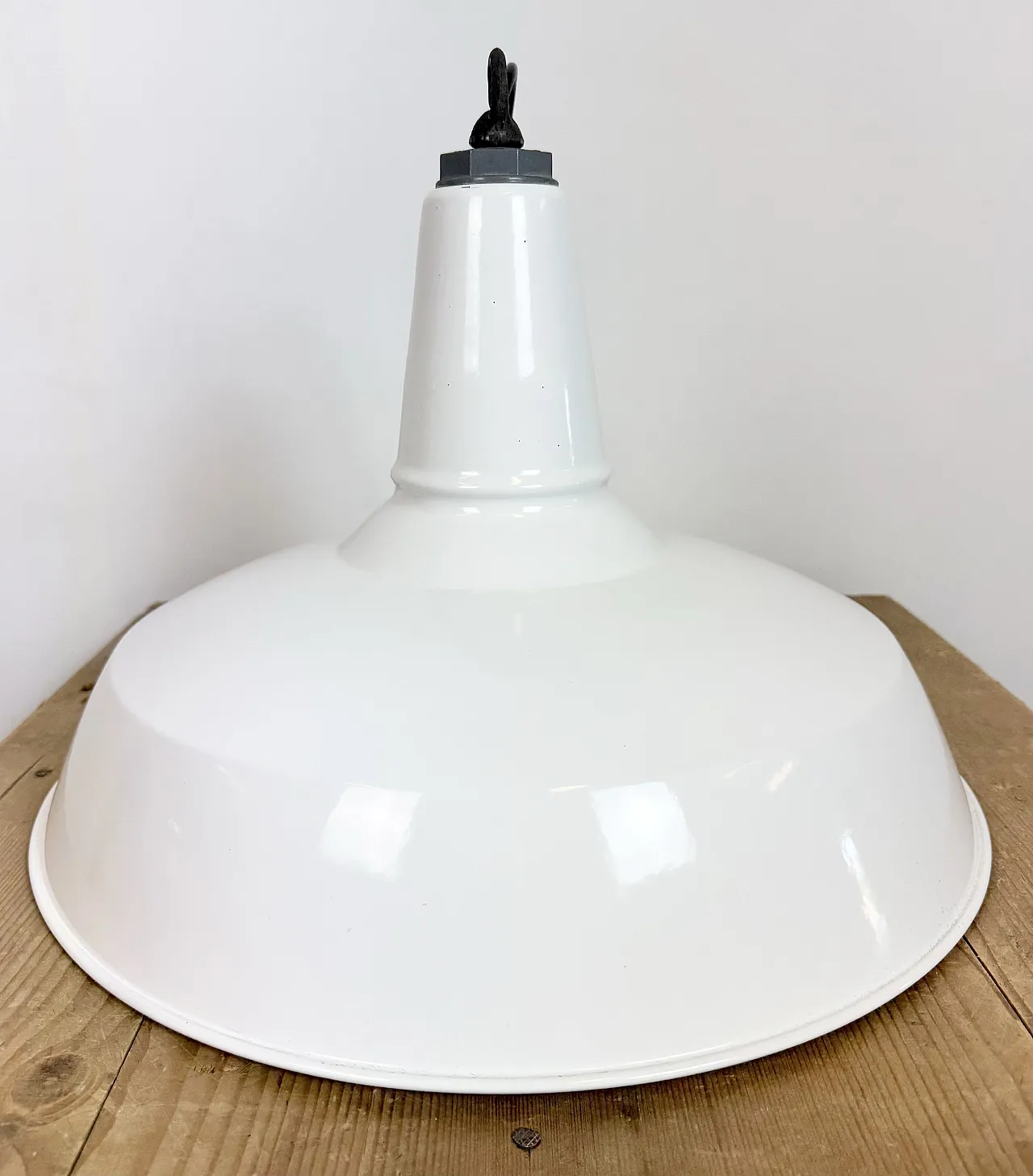 Industrial White Enamel Factory Pendant Lamp from Benjamin USA, 1960s 16