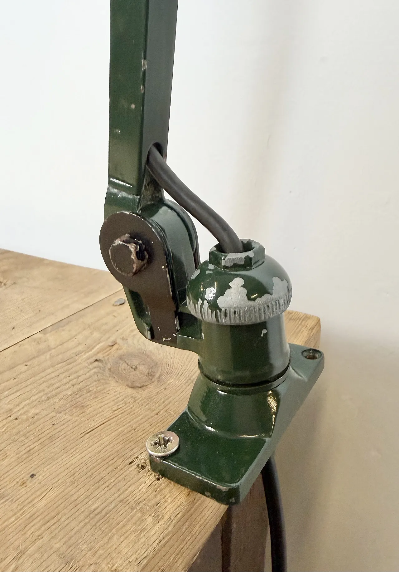 Industrial Green Enamel Adjustable Table Lamp, 1960s 4