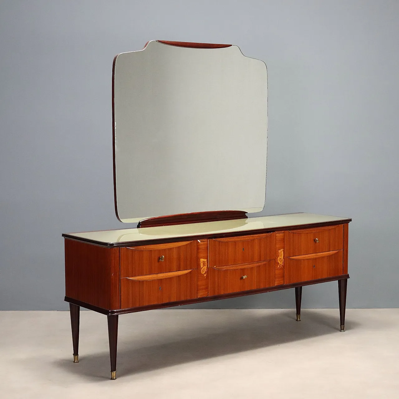 Dresser with mirror, mid-20th century 1