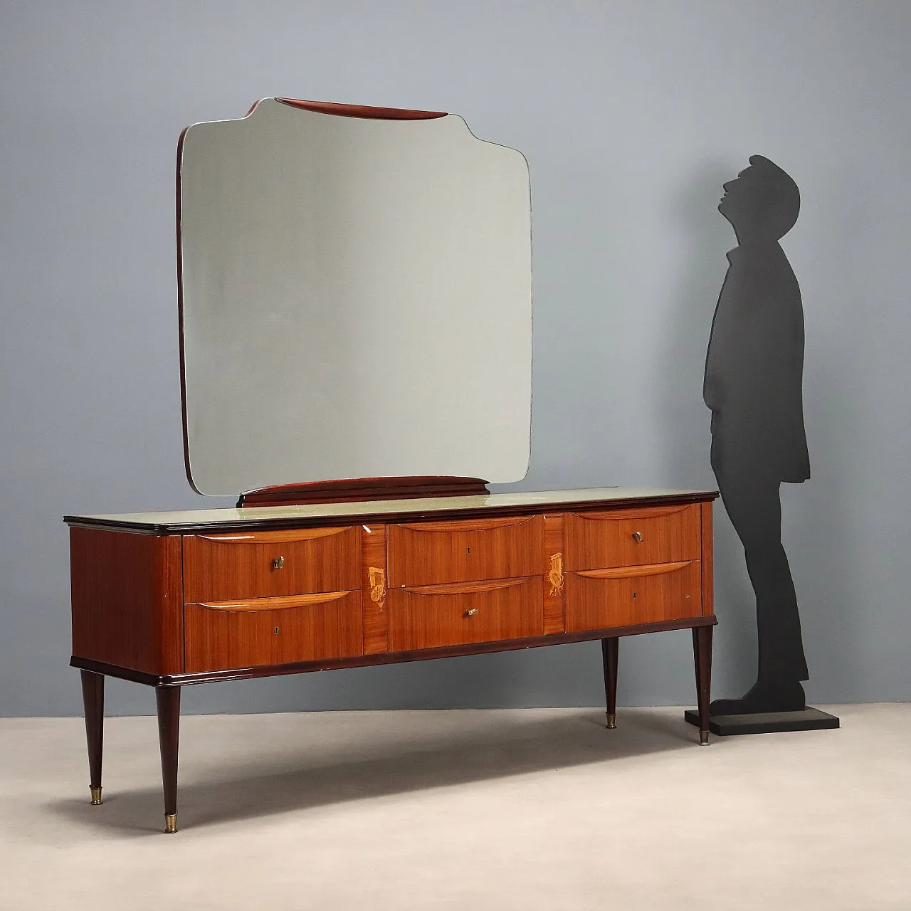 Dresser with mirror, mid-20th century 3