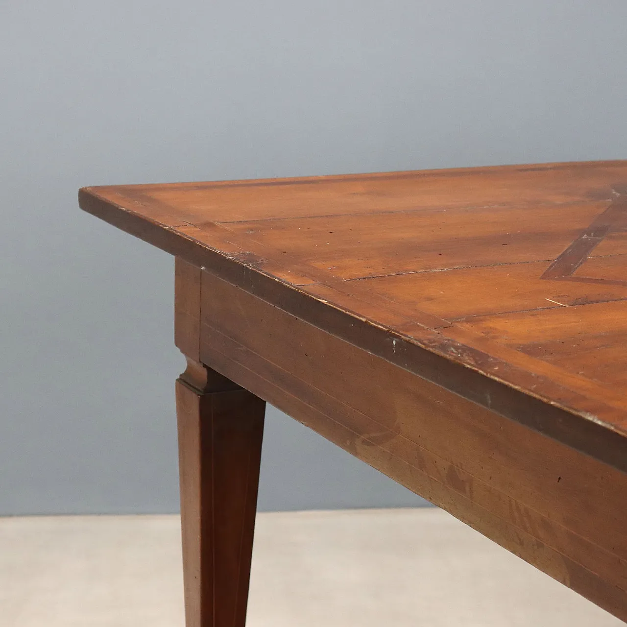 Directory table in walnut, 19th century 4