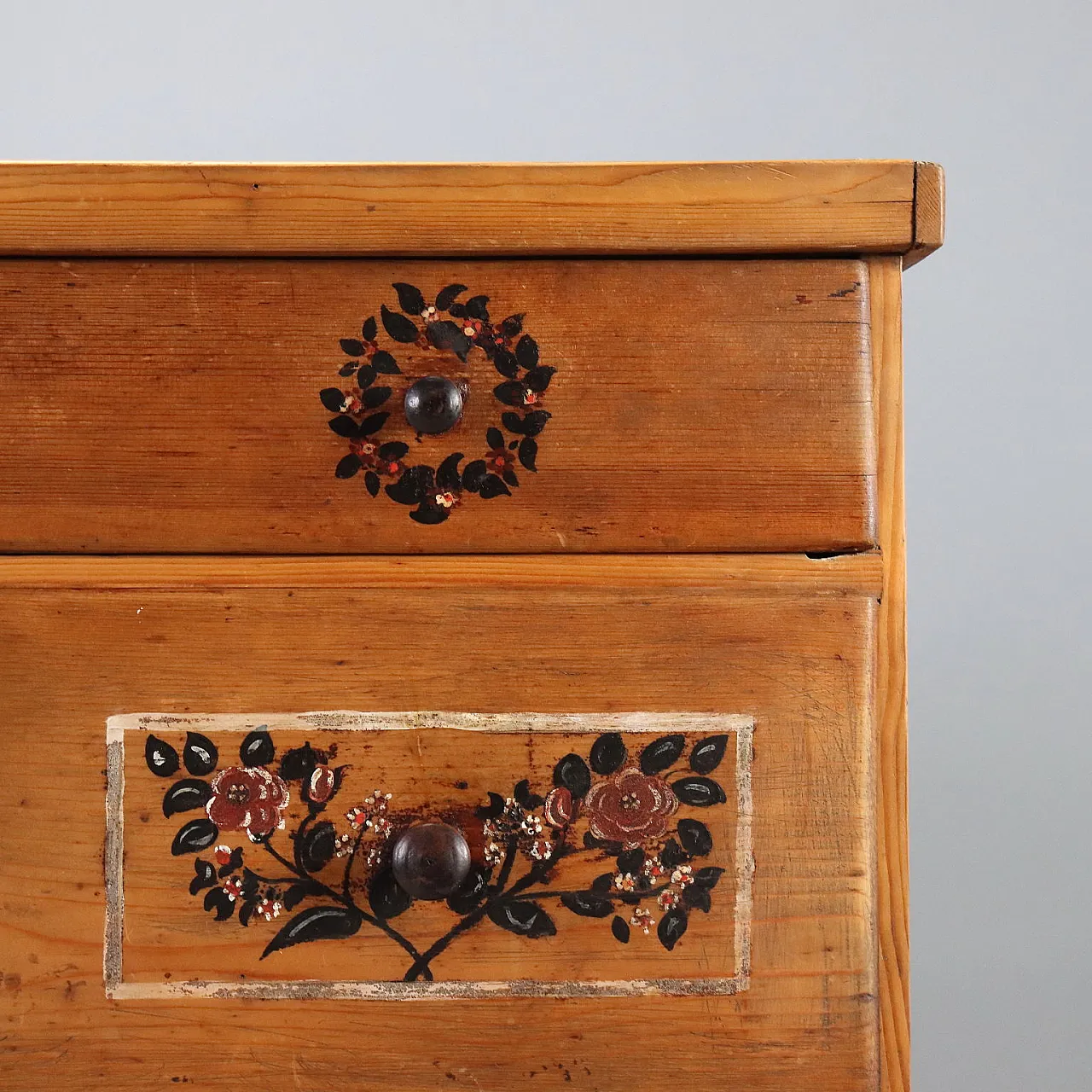 Trentino chest of drawers in fir with four drawer front, 19th century 4