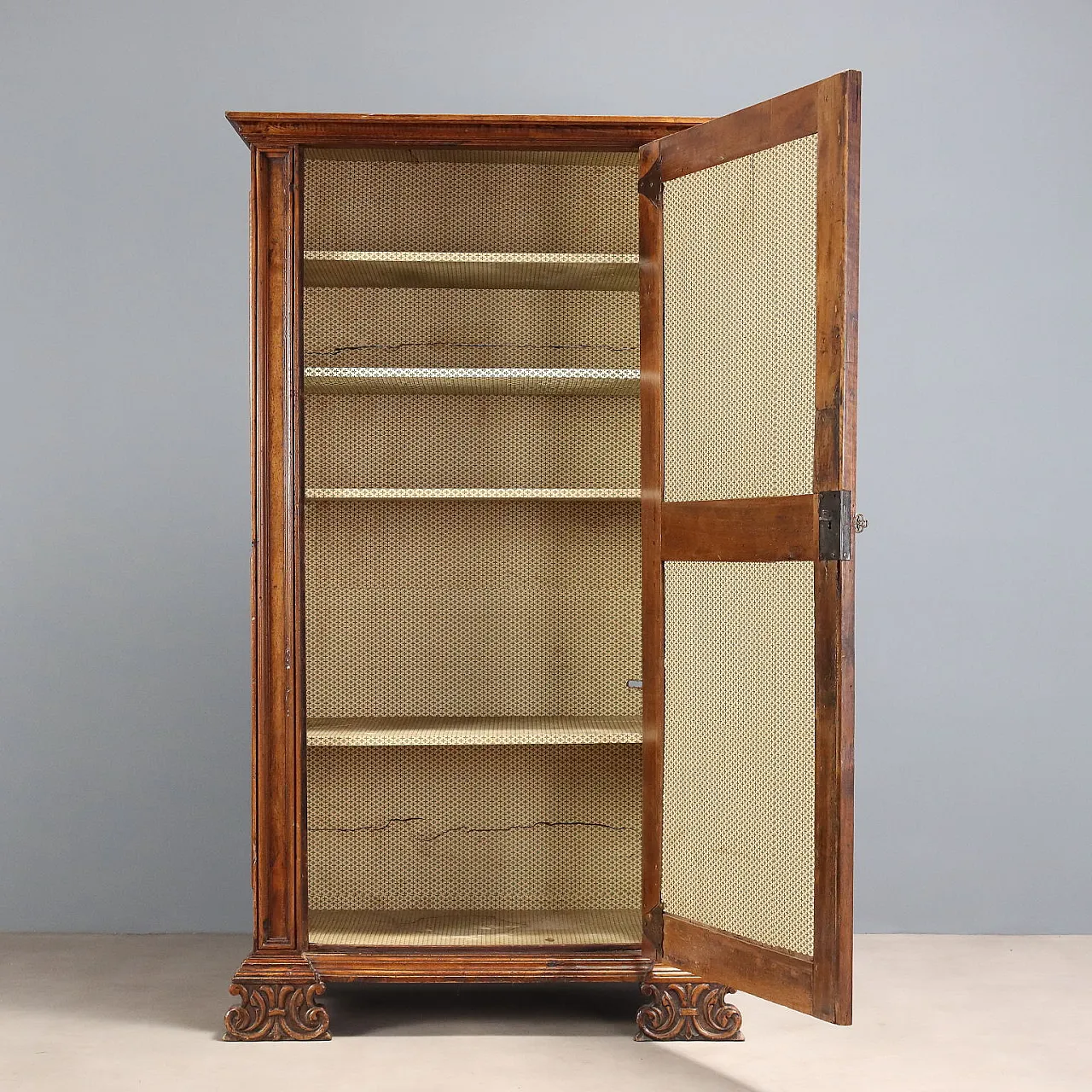 Walnut wardrobe, 20th century 3