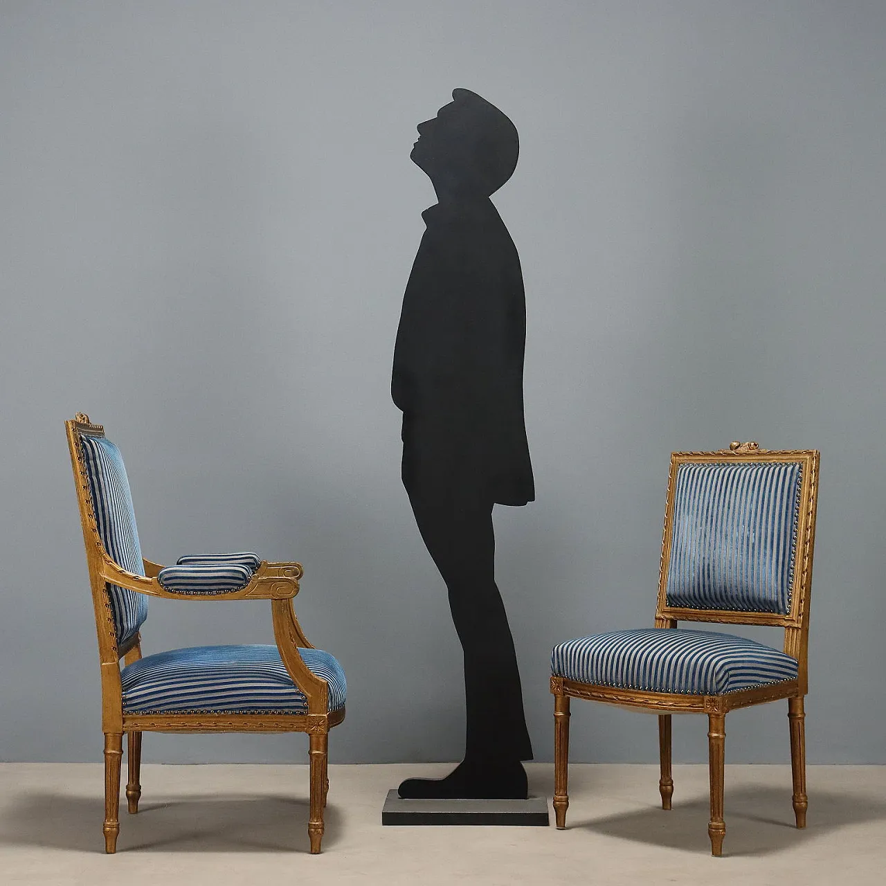 Pair of golden Neoclassical Style armchairs and chairs, 19th century 3
