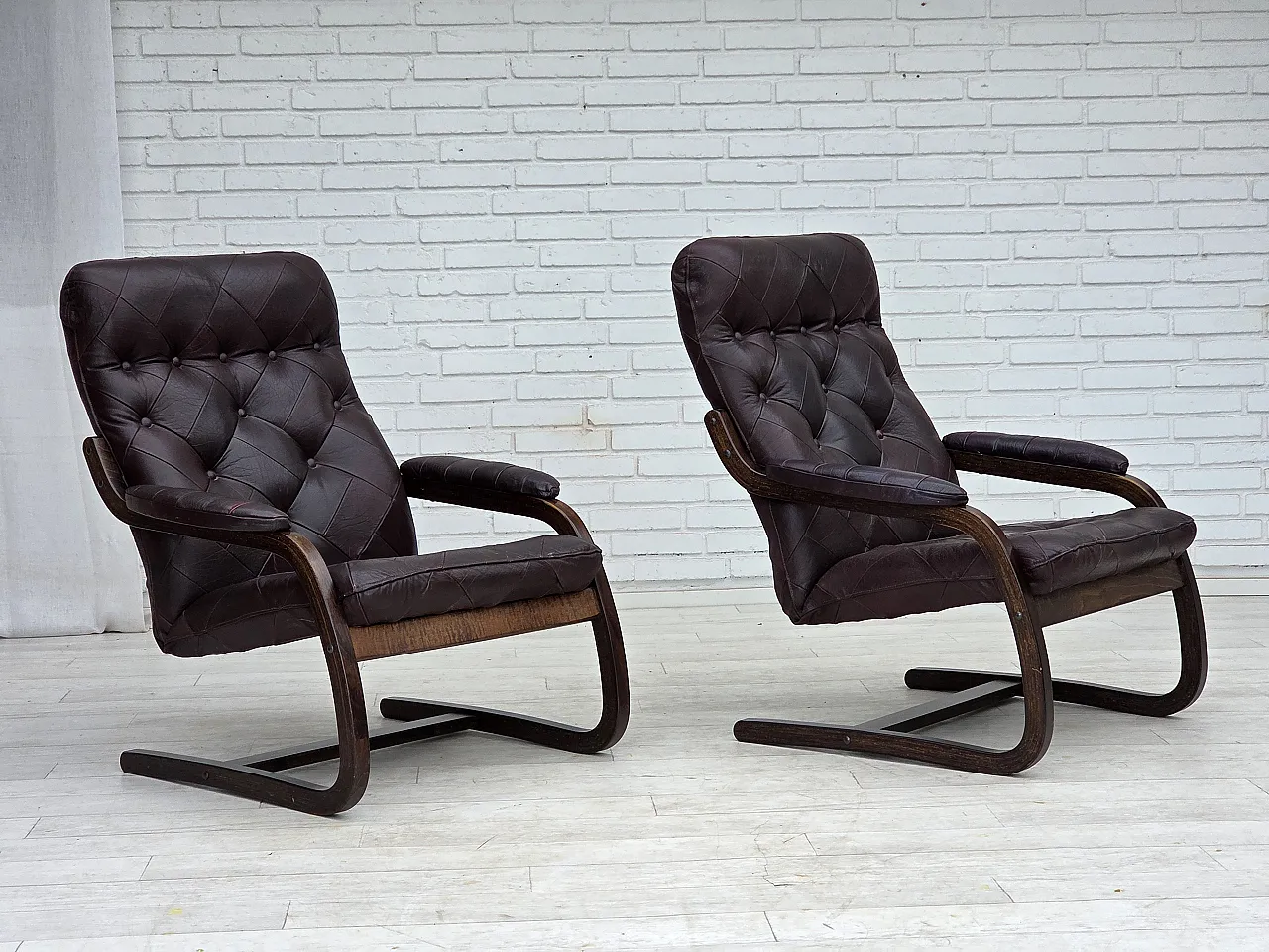 Pair of armchair in brown furniture leather and bent wood, 1970s 3