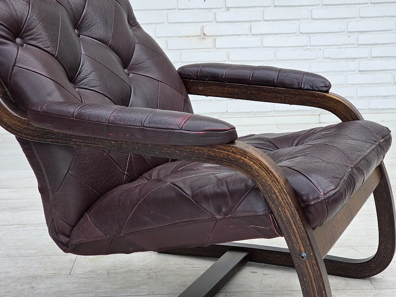 Pair of armchair in brown furniture leather and bent wood, 1970s 6