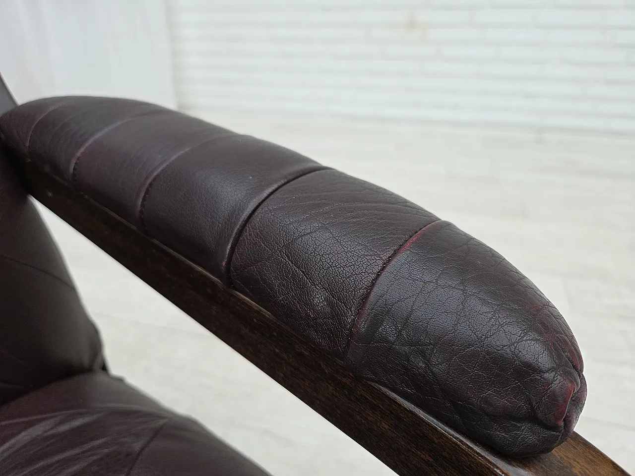 Pair of armchair in brown furniture leather and bent wood, 1970s 8