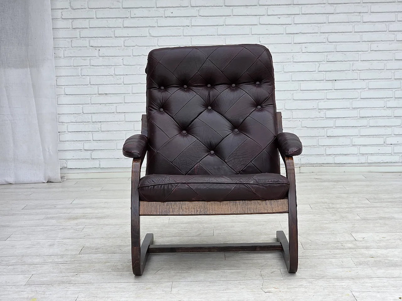 Pair of armchair in brown furniture leather and bent wood, 1970s 10