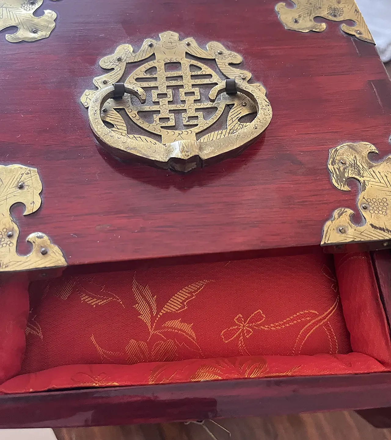 Wooden and lacquer carillon jewelry box, 20th century 5