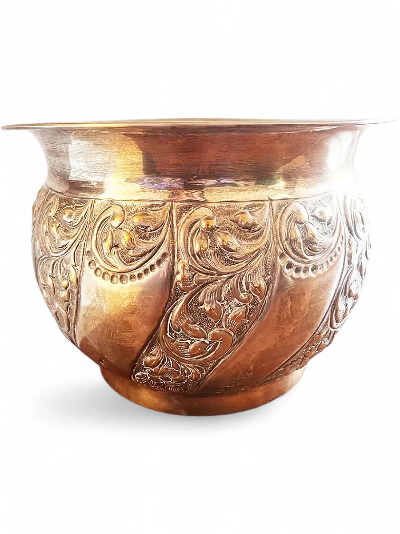Hand-embossed Sheffield planter, 20th century 5