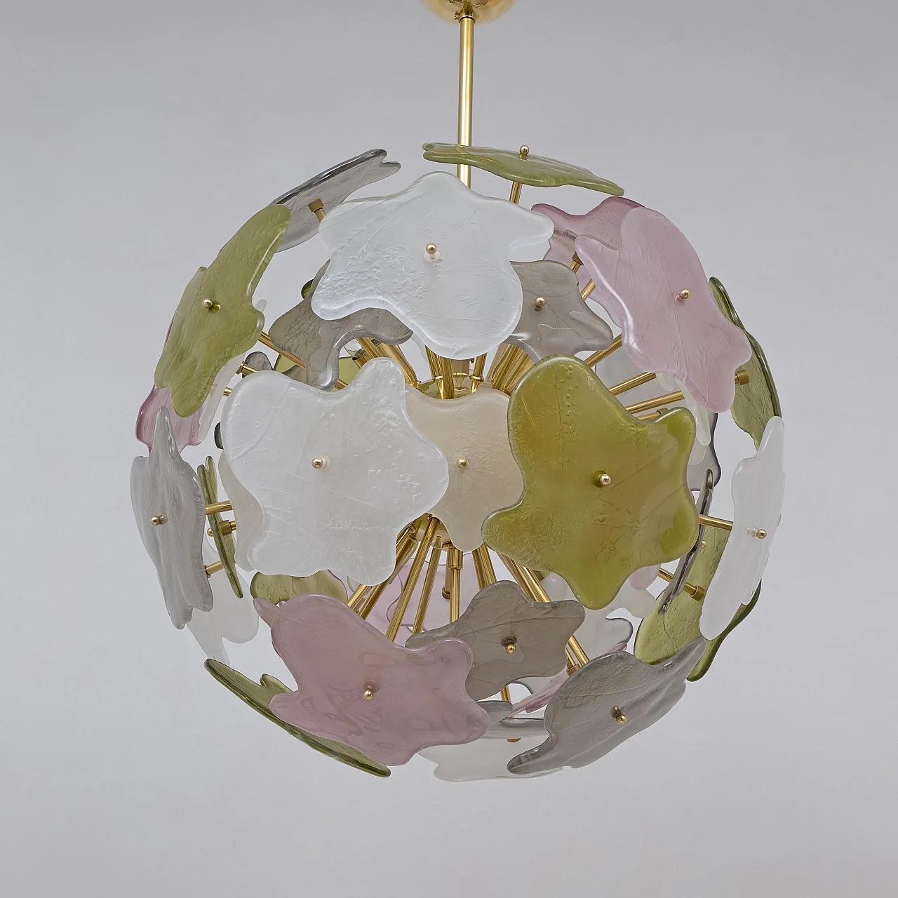 Sputnik chandelier in Murano glass and Polished Brass, 20th century 4