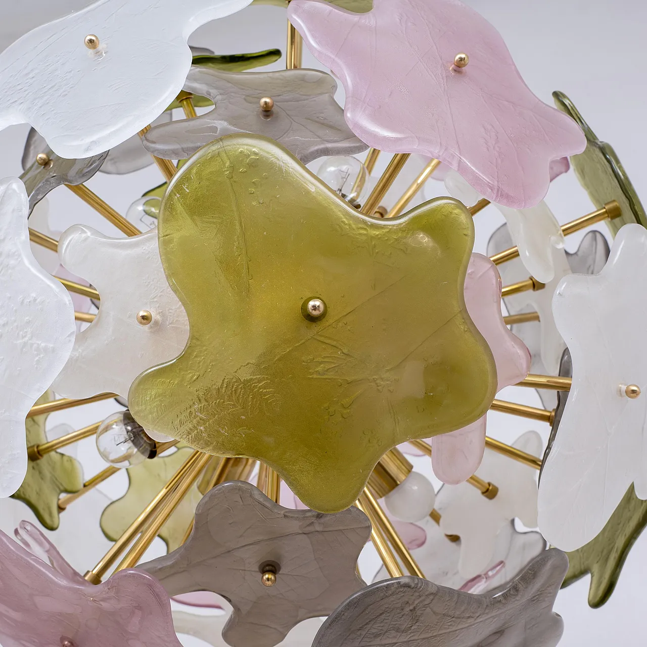 Sputnik chandelier in Murano glass and Polished Brass, 20th century 10