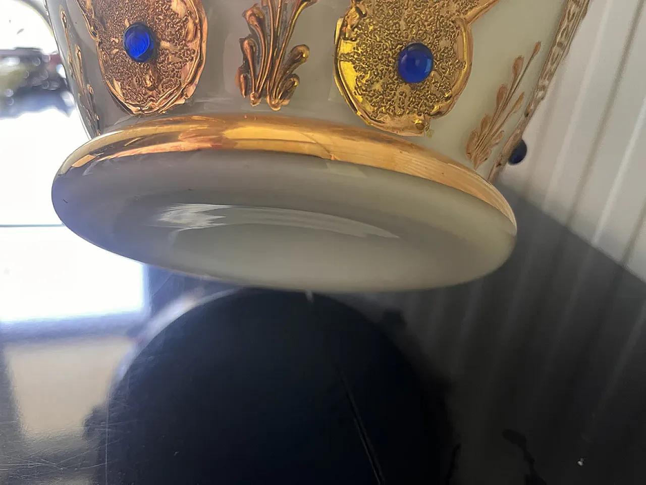 Opal vase with pure gold, stone and ceramic decorations, 20th century 3