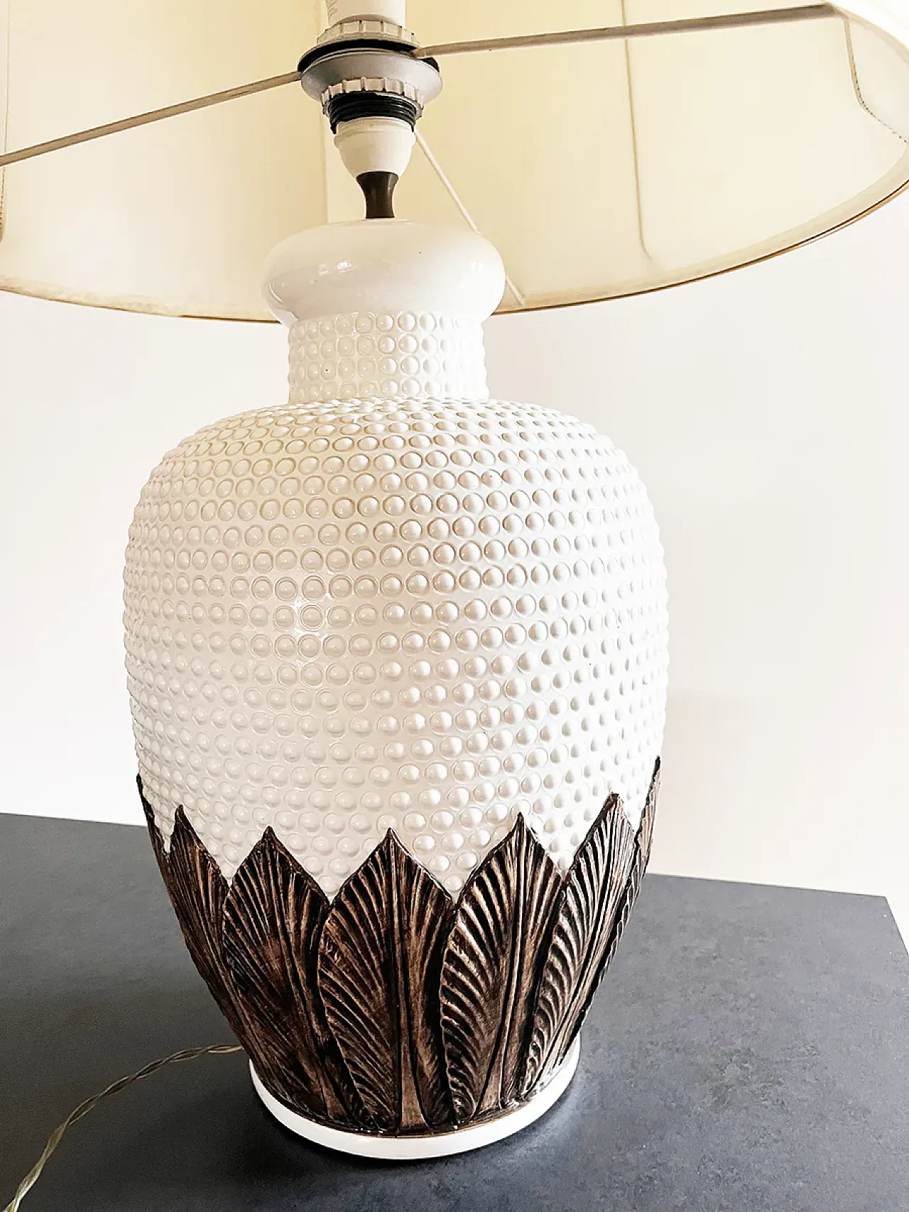 Ceramic lamp with raised polka dots and floral motifs, 20th century 3