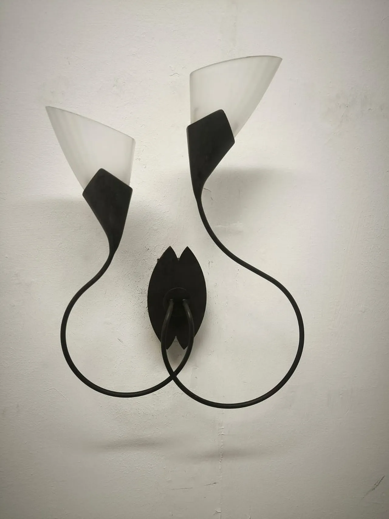 Lampada da parete a due luci di Lamp International, anni '90 1