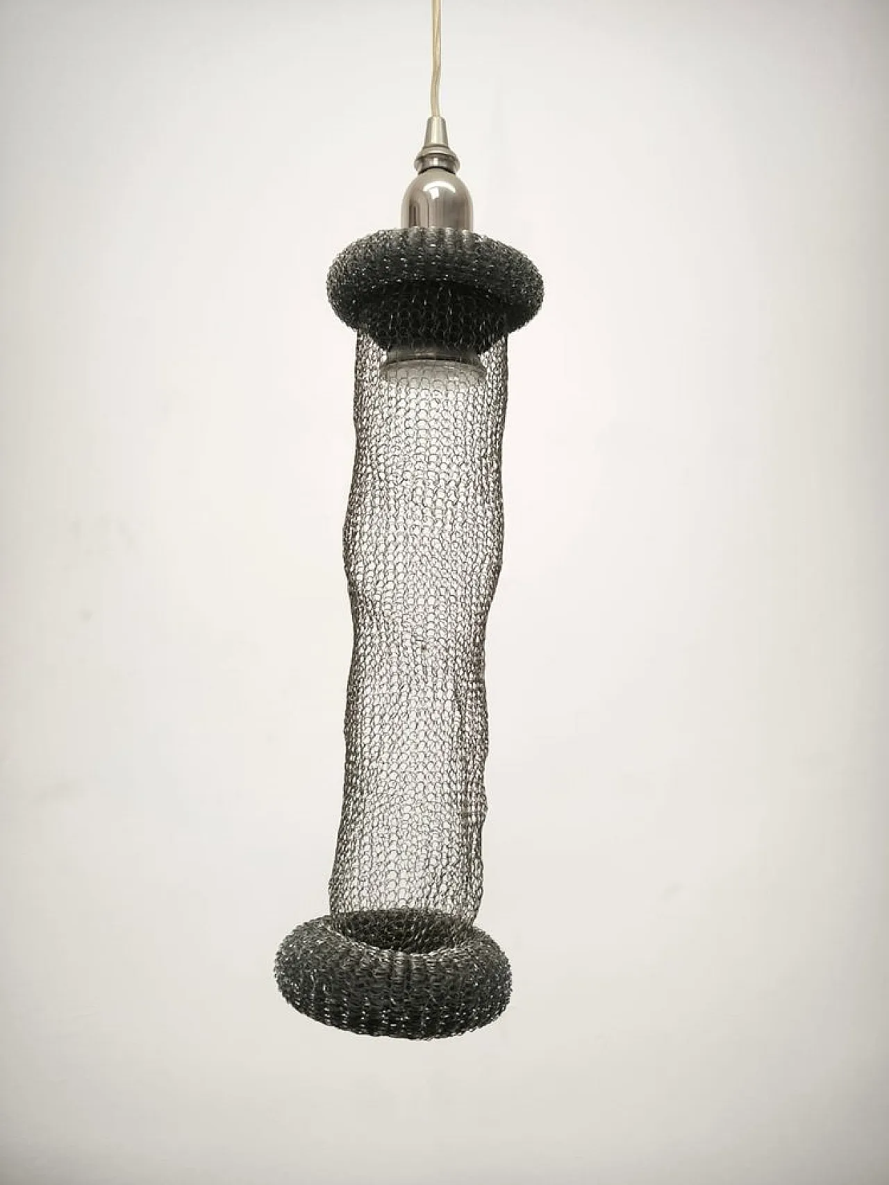 Lampada a sospensione in metallo di Lamp International, anni '90 8