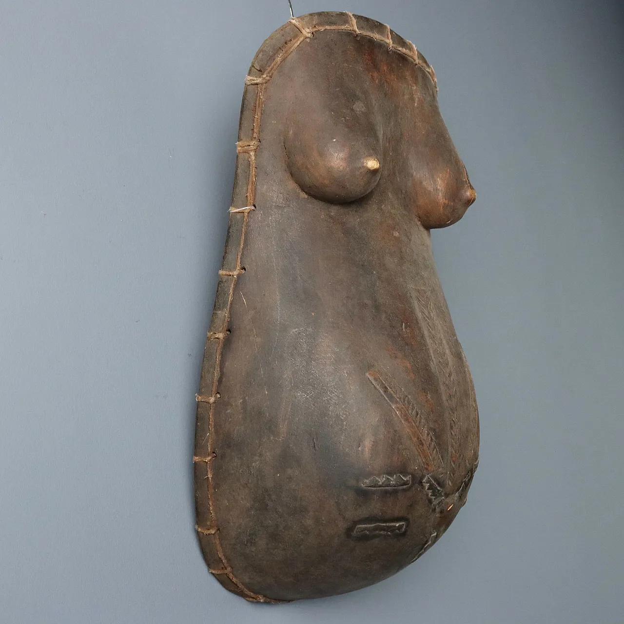Wooden Breastplate Art Makonde Mozambique, 20th century 3