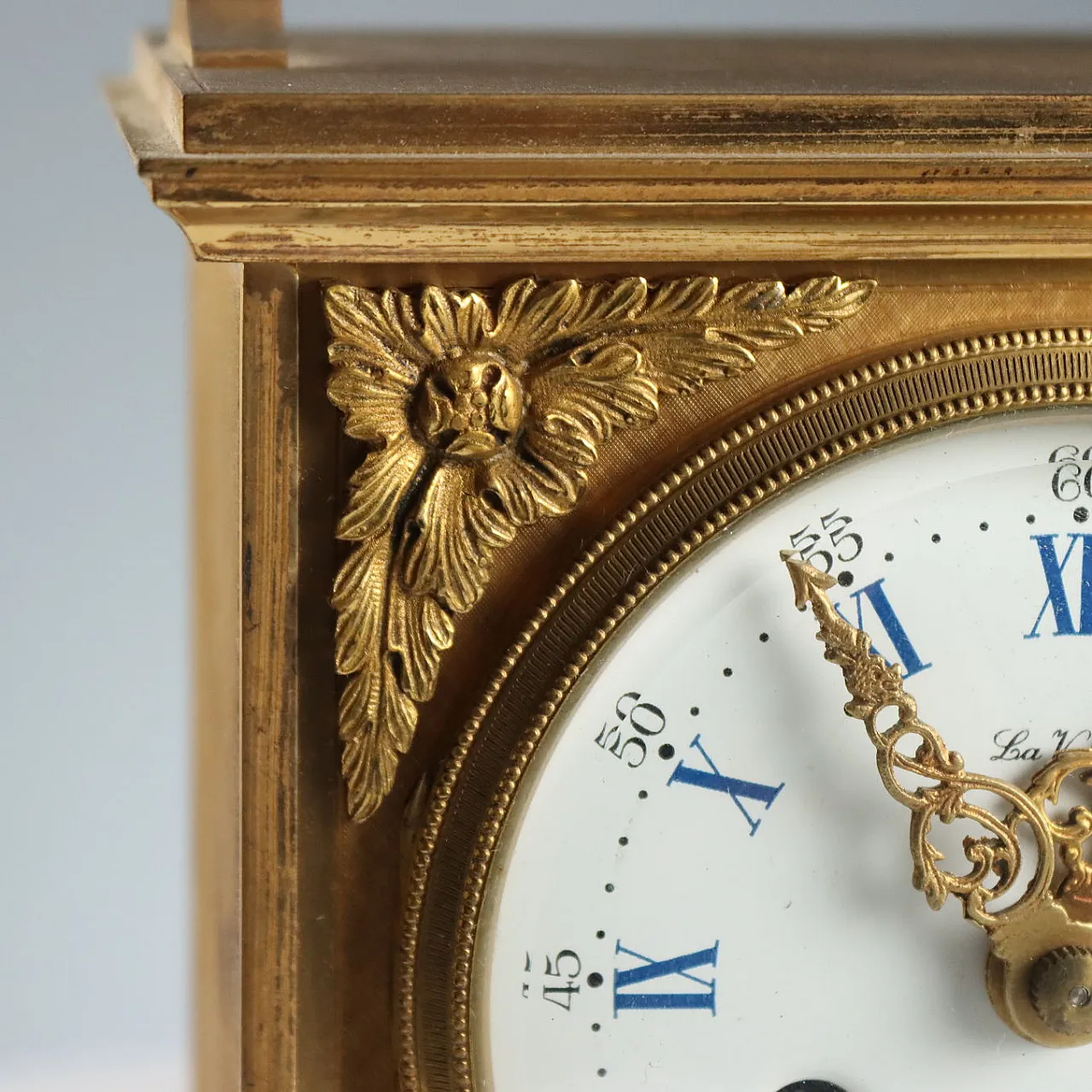 La Vallée Manufacture Countertop clock, 20th century 5
