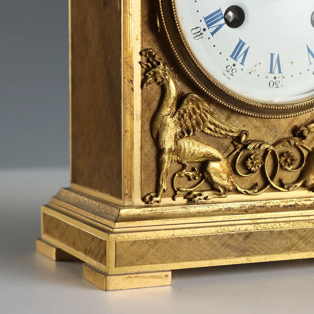 La Vallée Manufacture Countertop clock, 20th century 6
