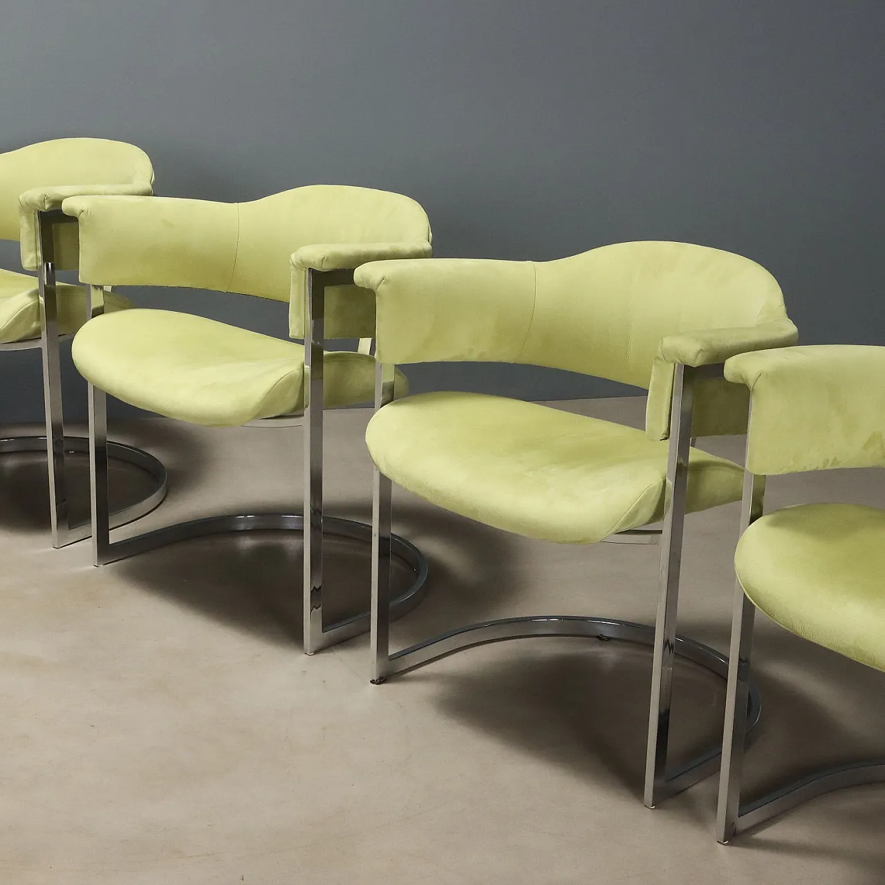 6 Saporiti chairs, 1970s 5
