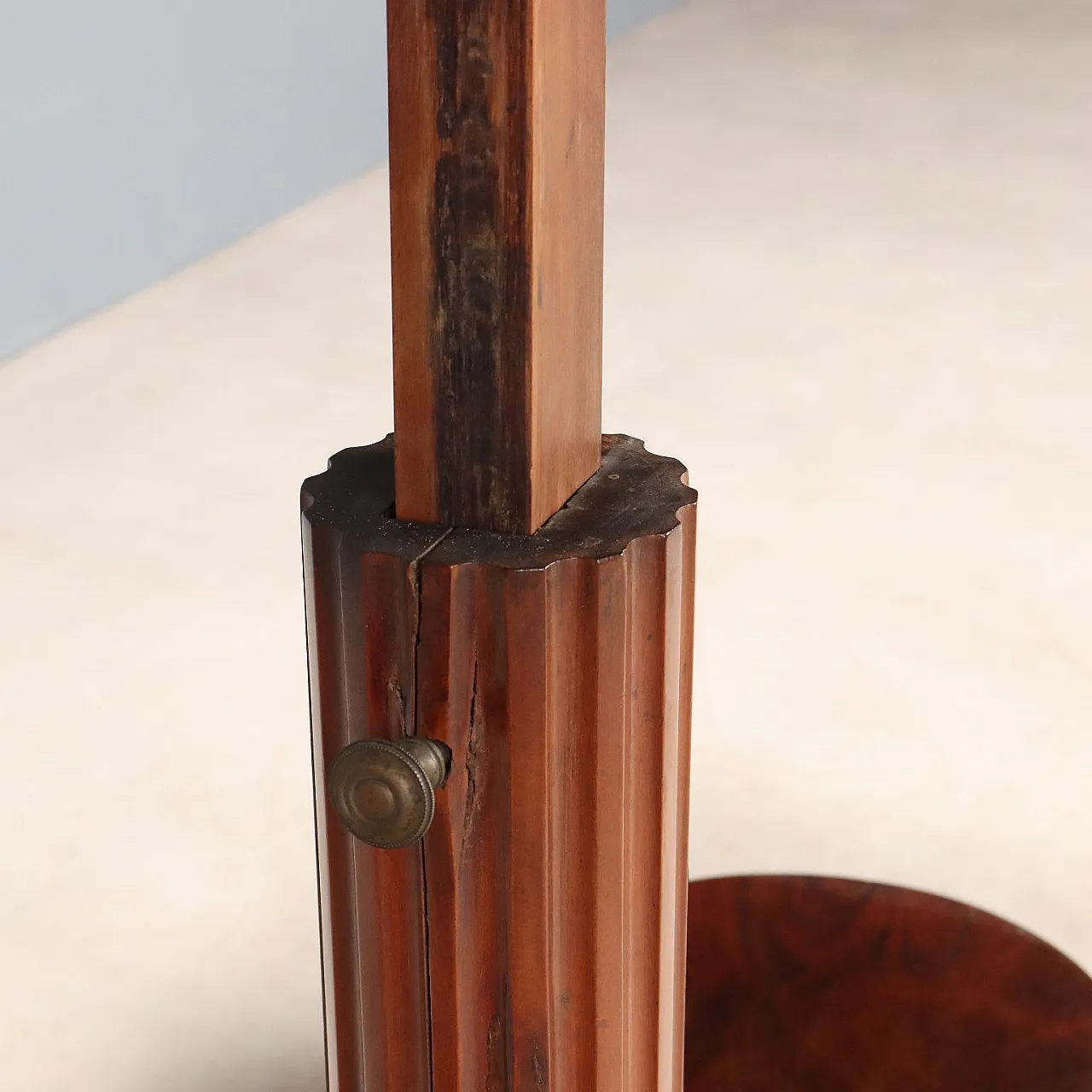 Early Victorian serving table, 19th century 7