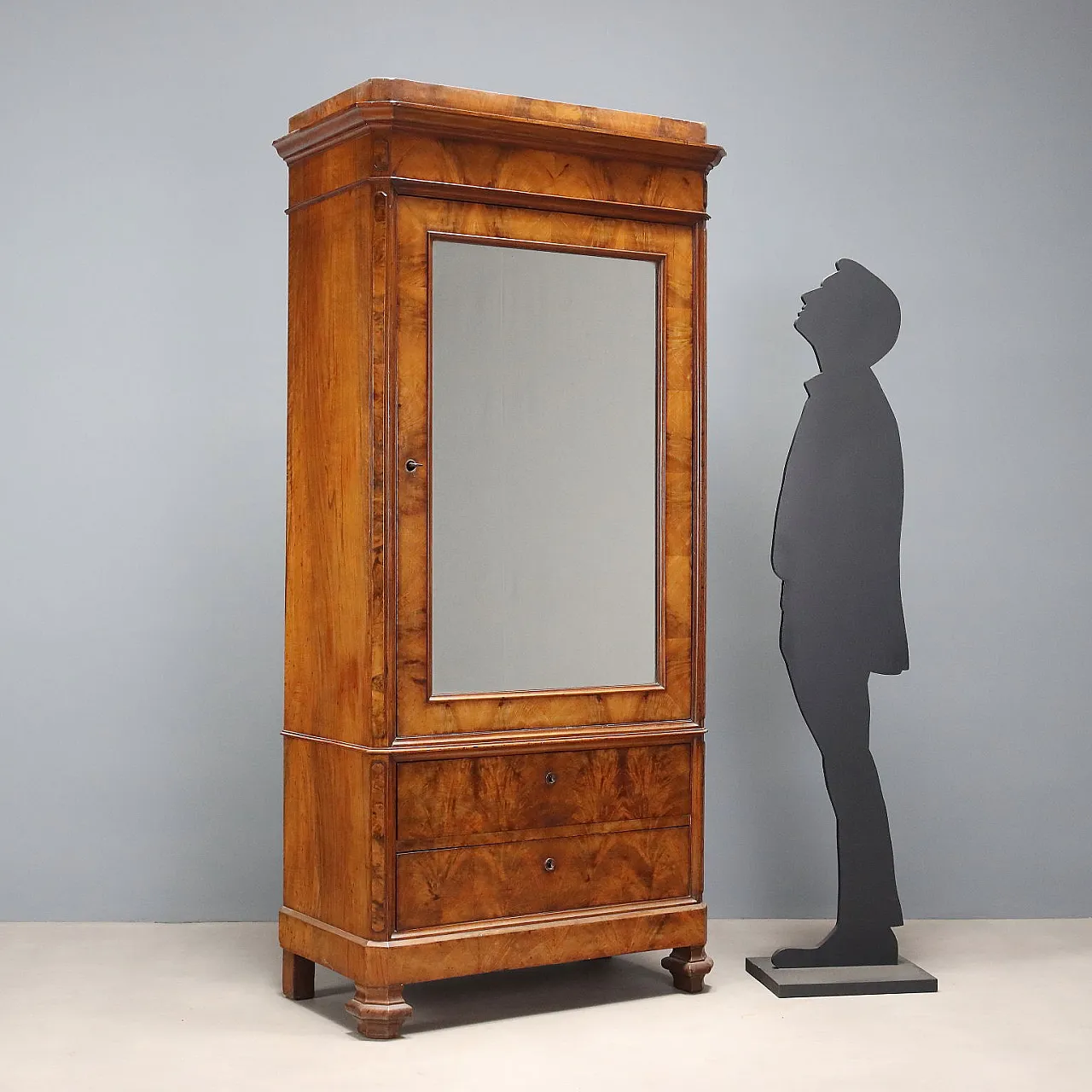 Umbertino wardrobe, 19th century 3