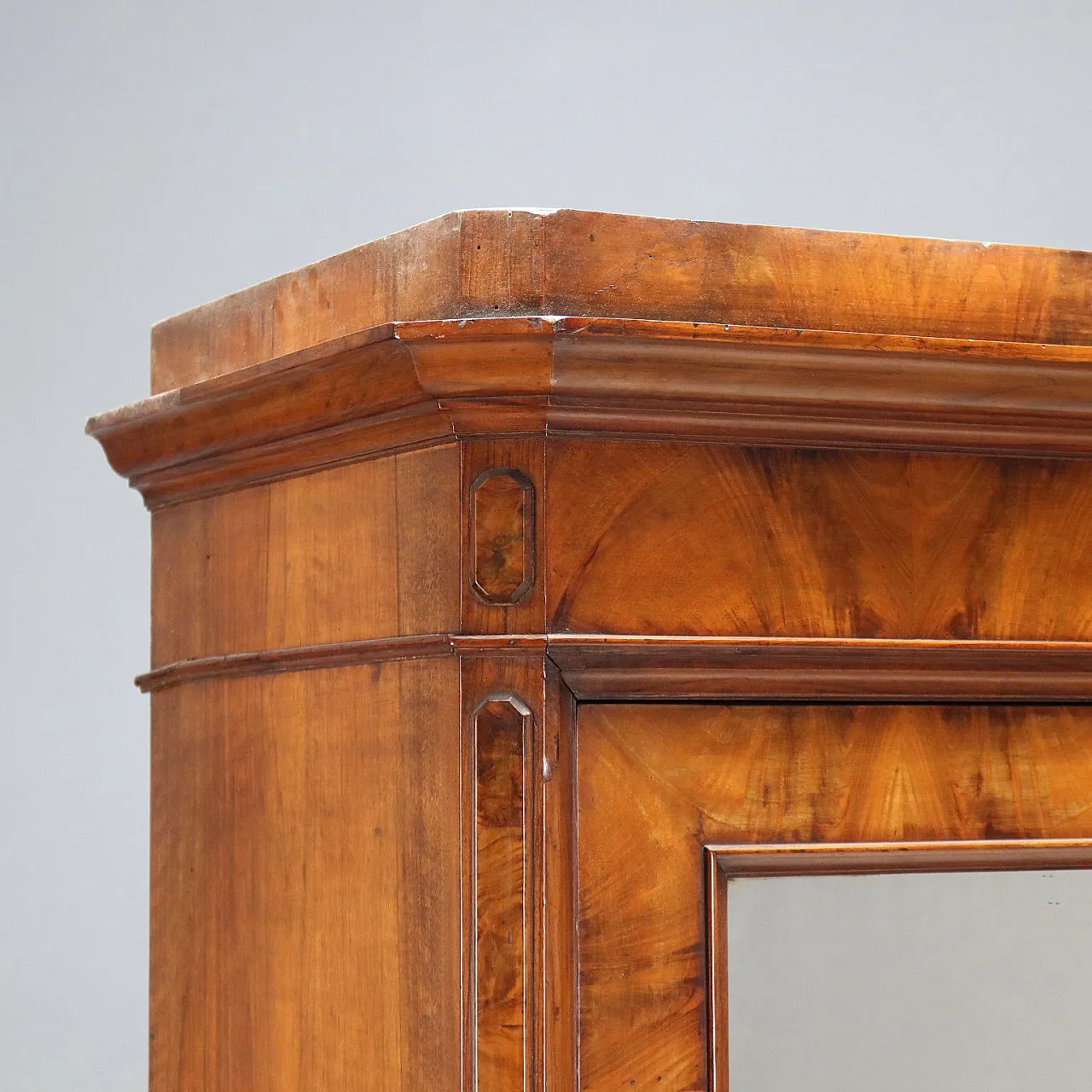 Umbertino wardrobe, 19th century 5