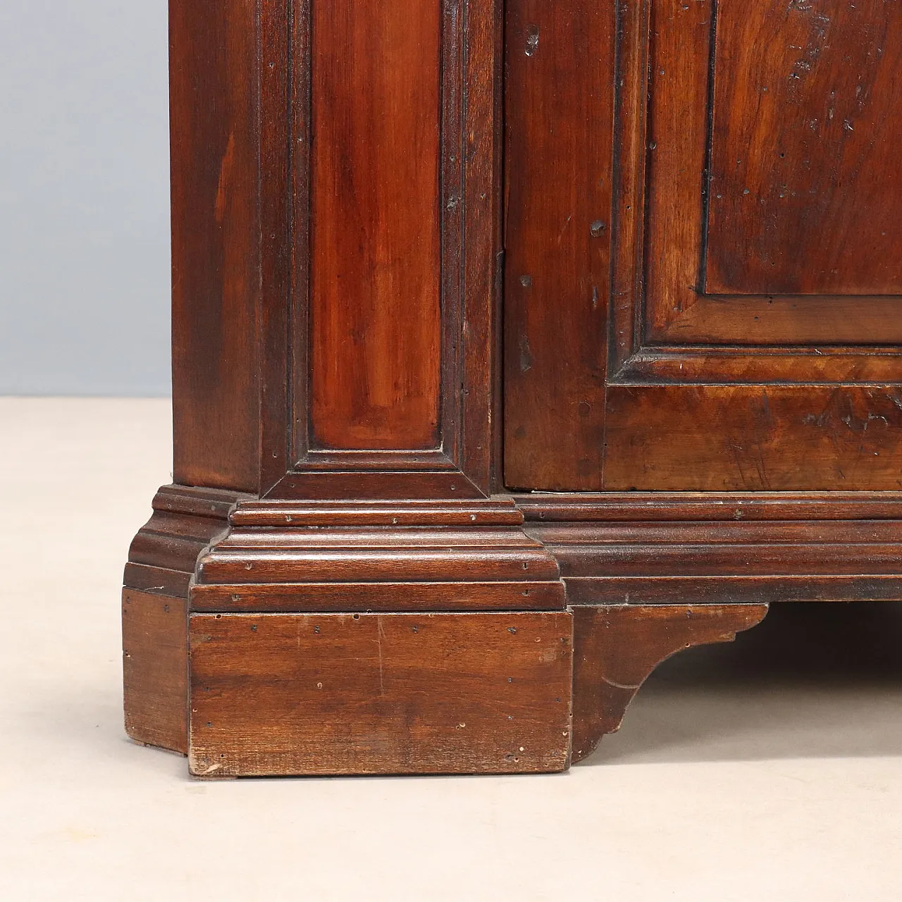 Baroque style corner unit in walnut, 20th century 8